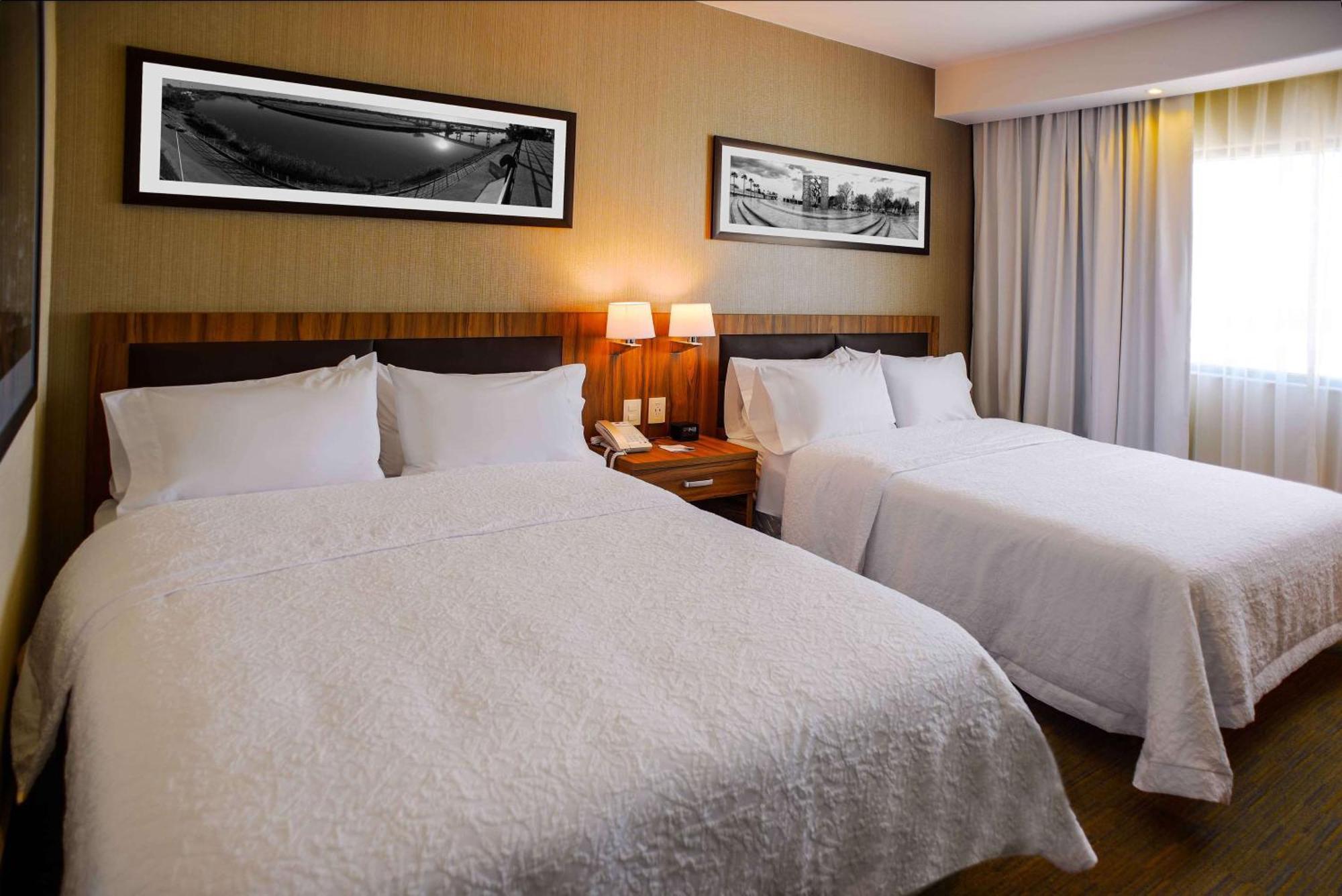 Hampton Inn Piedras Negras Eksteriør billede