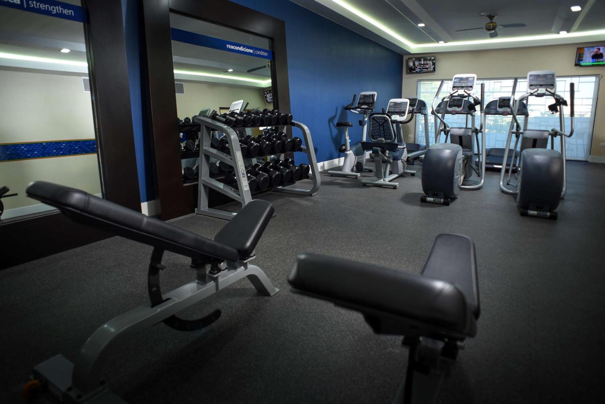 Hampton Inn Piedras Negras Eksteriør billede