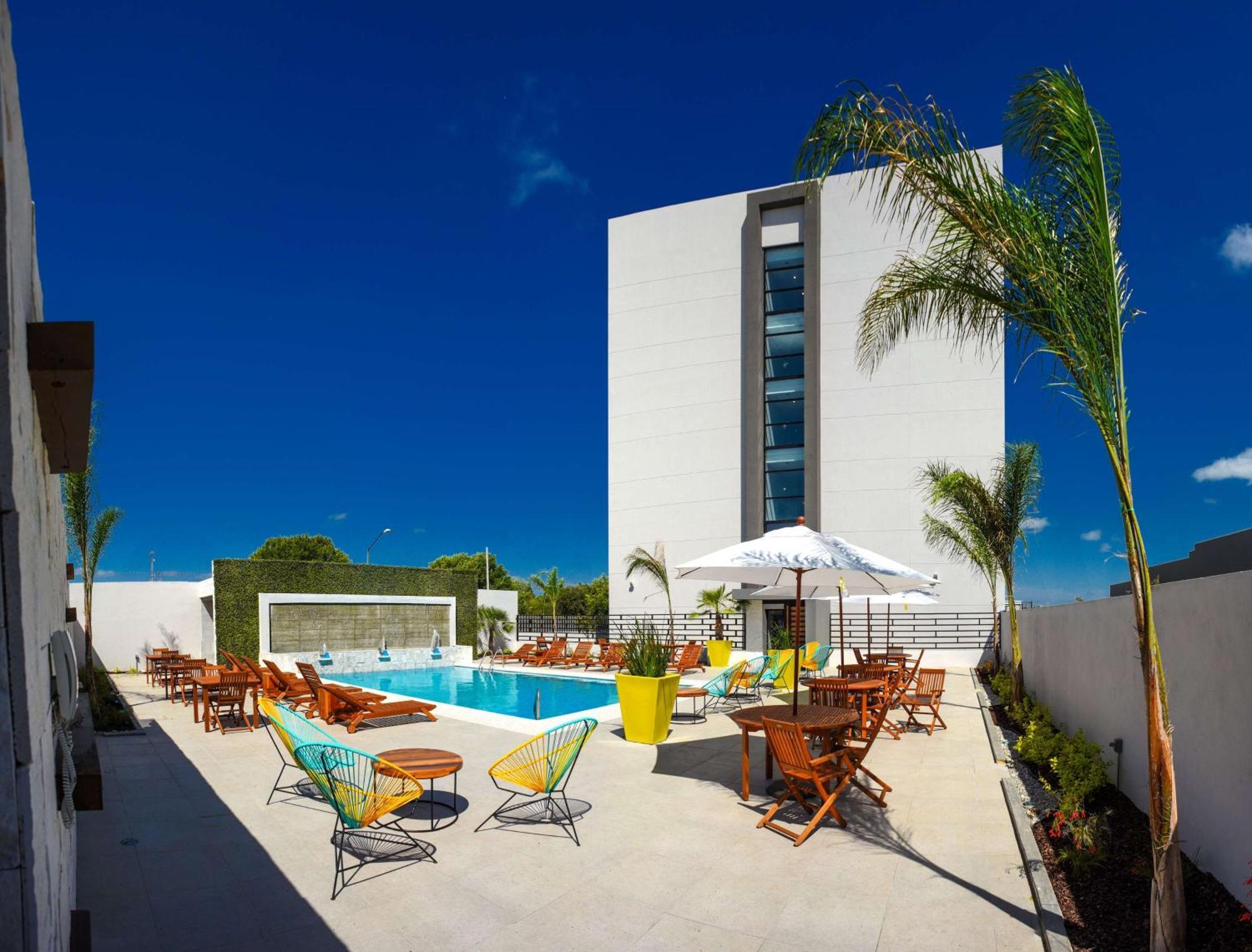Hampton Inn Piedras Negras Eksteriør billede
